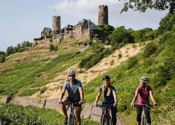 شقة Rheinmosel Glueck 7 *